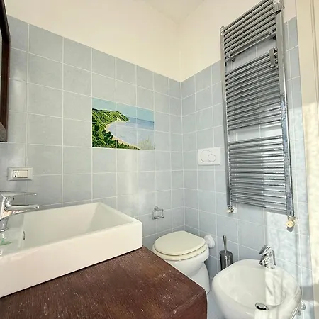 S377- Sirolo, Ampio Bilocale Con Giardino Apartamento Casa Petromilli