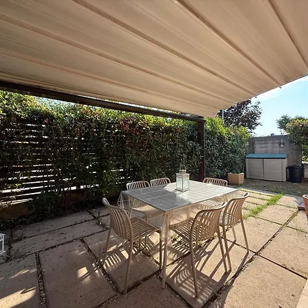S377- Sirolo, Ampio Bilocale Con Giardino *